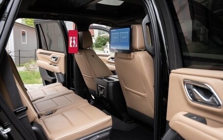 Chevrolet Tahoe IV, 2022 год, 8 800 000 рублей, 7 фотография