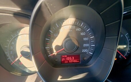 KIA Rio III рестайлинг, 2014 год, 1 100 000 рублей, 4 фотография