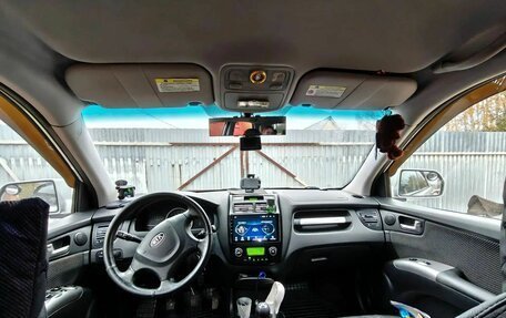 KIA Sportage II, 2010 год, 950 000 рублей, 13 фотография