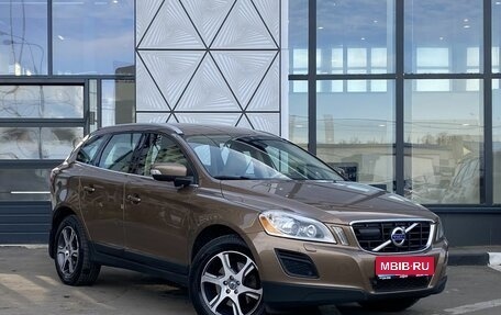 Volvo XC60 II, 2013 год, 1 599 000 рублей, 3 фотография