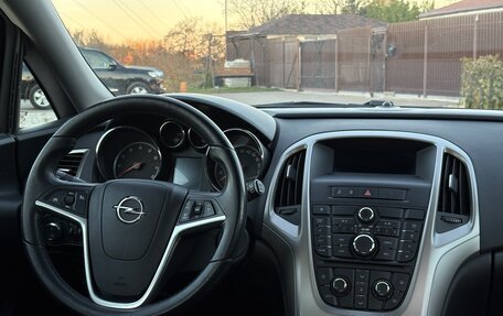 Opel Astra J, 2011 год, 815 000 рублей, 11 фотография