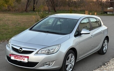 Opel Astra J, 2011 год, 815 000 рублей, 20 фотография