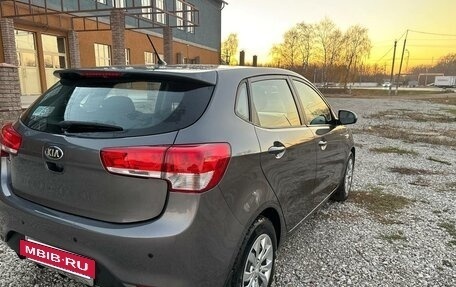 KIA Rio III рестайлинг, 2016 год, 1 090 000 рублей, 11 фотография