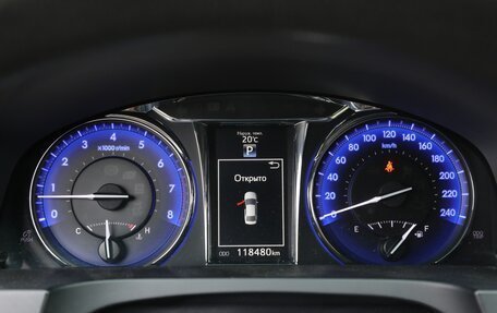 Toyota Camry, 2017 год, 1 999 000 рублей, 17 фотография