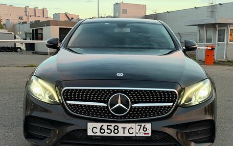 Mercedes-Benz E-Класс, 2019 год, 4 300 000 рублей, 10 фотография