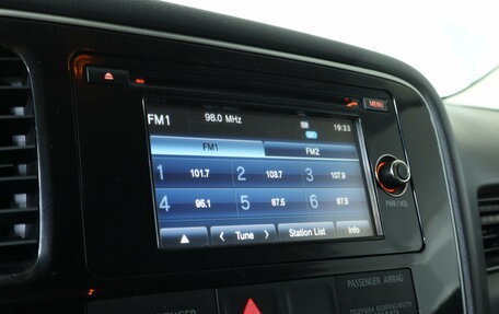 Mitsubishi Outlander III рестайлинг 3, 2016 год, 1 849 000 рублей, 16 фотография