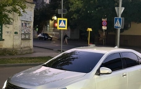 Toyota Camry, 2017 год, 1 999 000 рублей, 2 фотография