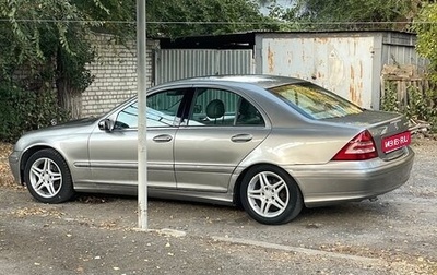 Mercedes-Benz C-Класс, 2004 год, 480 000 рублей, 1 фотография