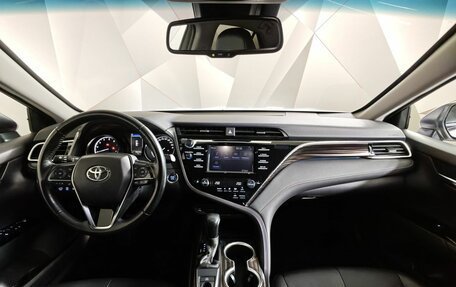 Toyota Camry, 2020 год, 2 745 000 рублей, 14 фотография