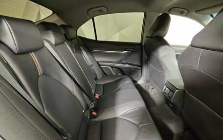 Toyota Camry, 2020 год, 2 745 000 рублей, 16 фотография
