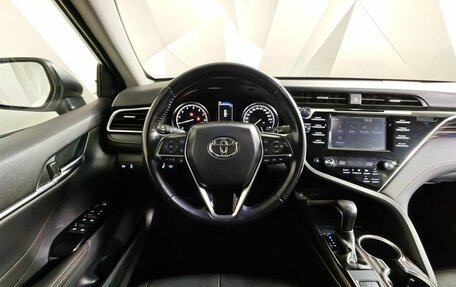 Toyota Camry, 2020 год, 2 745 000 рублей, 20 фотография