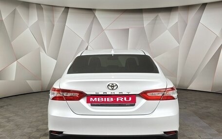 Toyota Camry, 2020 год, 2 745 000 рублей, 8 фотография