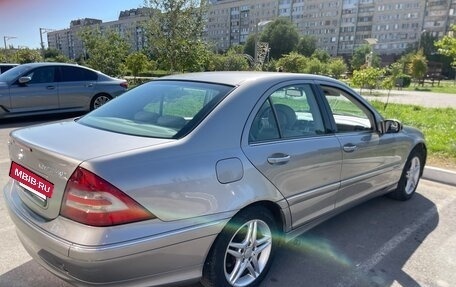 Mercedes-Benz C-Класс, 2004 год, 480 000 рублей, 17 фотография