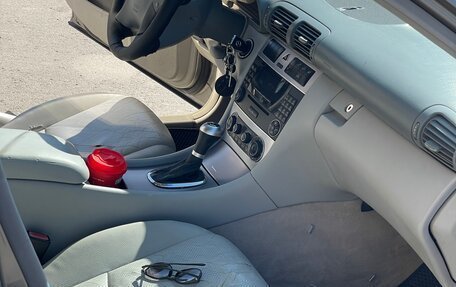 Mercedes-Benz C-Класс, 2004 год, 480 000 рублей, 38 фотография