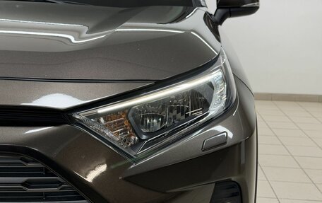 Toyota RAV4, 2020 год, 3 100 000 рублей, 8 фотография