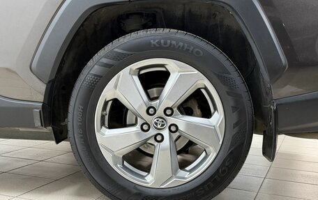 Toyota RAV4, 2020 год, 3 100 000 рублей, 17 фотография