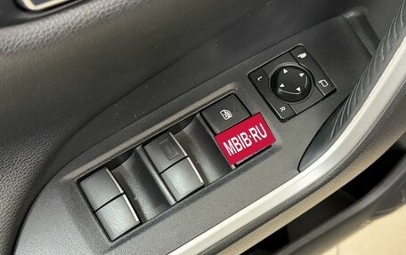 Toyota RAV4, 2020 год, 3 100 000 рублей, 15 фотография
