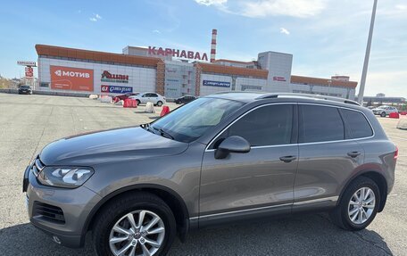 Volkswagen Touareg III, 2013 год, 2 300 000 рублей, 3 фотография