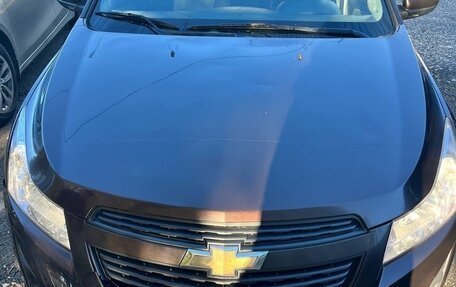 Chevrolet Cruze II, 2013 год, 990 000 рублей, 4 фотография