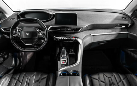 Peugeot 3008 II, 2017 год, 1 425 000 рублей, 14 фотография