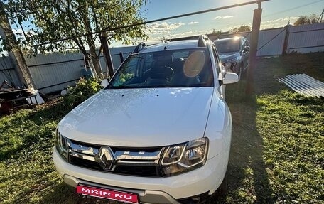 Renault Duster I рестайлинг, 2017 год, 1 300 000 рублей, 2 фотография