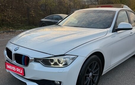 BMW 3 серия, 2013 год, 1 330 000 рублей, 10 фотография