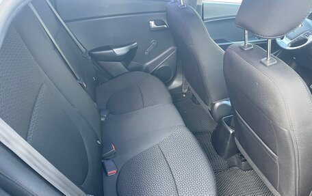 KIA Rio III рестайлинг, 2016 год, 650 000 рублей, 13 фотография