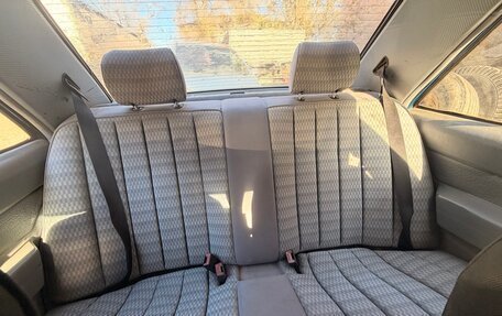 Mercedes-Benz 190 (W201), 1990 год, 120 000 рублей, 7 фотография