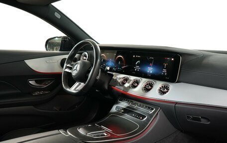 Mercedes-Benz E-Класс, 2023 год, 7 850 000 рублей, 9 фотография