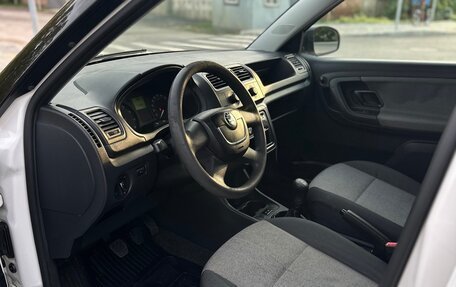Skoda Fabia II, 2012 год, 435 000 рублей, 10 фотография