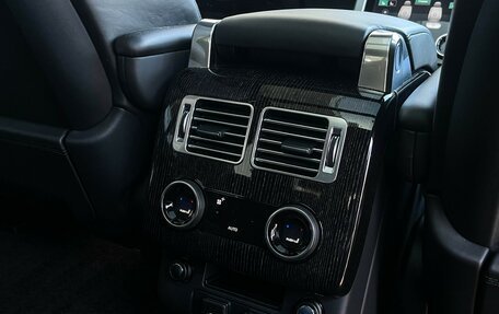 Land Rover Range Rover IV рестайлинг, 2020 год, 11 600 000 рублей, 25 фотография