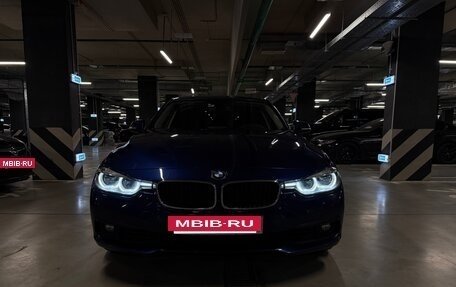 BMW 3 серия, 2018 год, 2 070 000 рублей, 2 фотография