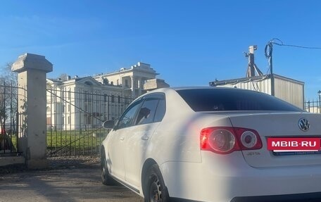 Volkswagen Jetta VII, 2009 год, 550 000 рублей, 5 фотография
