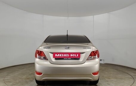Hyundai Solaris II рестайлинг, 2013 год, 750 000 рублей, 6 фотография