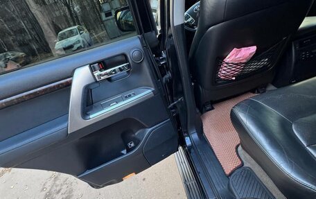 Toyota Land Cruiser 200, 2014 год, 3 100 000 рублей, 7 фотография