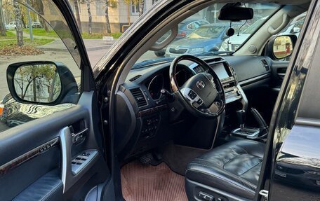 Toyota Land Cruiser 200, 2014 год, 3 100 000 рублей, 10 фотография