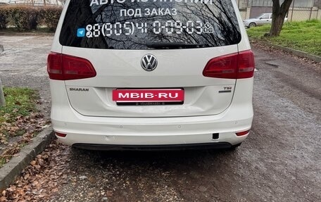 Volkswagen Sharan II, 2011 год, 1 100 000 рублей, 2 фотография