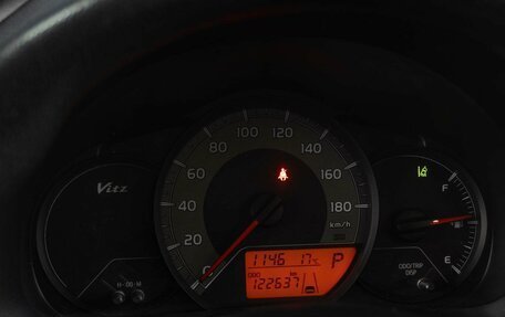 Toyota Vitz, 2016 год, 999 000 рублей, 14 фотография
