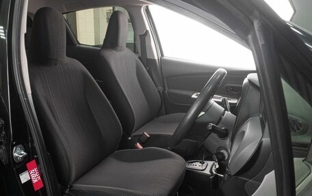 Toyota Vitz, 2016 год, 999 000 рублей, 10 фотография