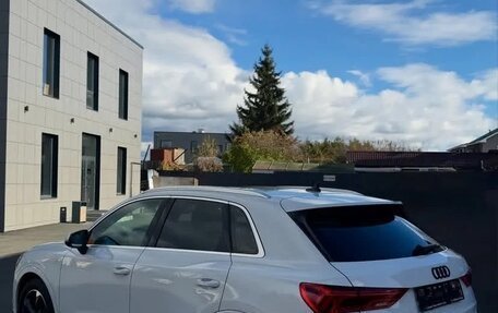 Audi Q3, 2023 год, 2 630 000 рублей, 4 фотография