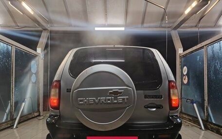 Chevrolet Niva I рестайлинг, 2006 год, 400 000 рублей, 2 фотография