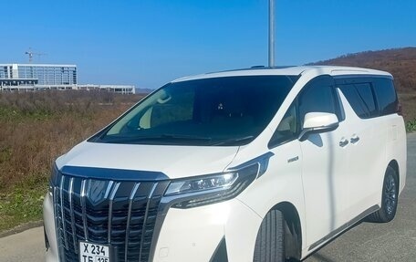 Toyota Alphard III, 2019 год, 4 450 000 рублей, 1 фотография