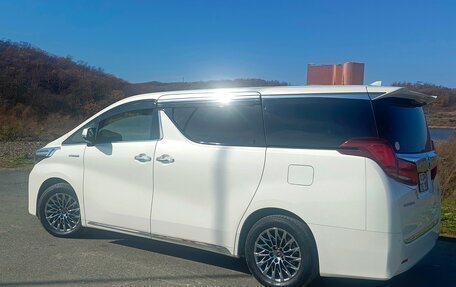 Toyota Alphard III, 2019 год, 4 450 000 рублей, 18 фотография