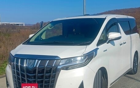 Toyota Alphard III, 2019 год, 4 450 000 рублей, 17 фотография