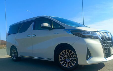 Toyota Alphard III, 2019 год, 4 450 000 рублей, 38 фотография
