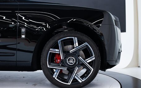 Rolls-Royce Cullinan, 2026 год, 50 000 000 рублей, 26 фотография