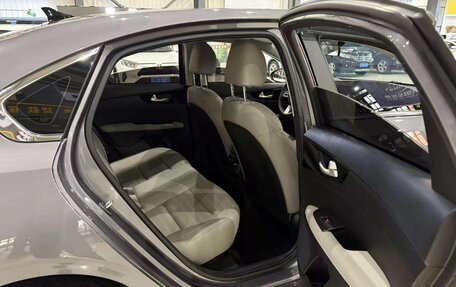 KIA K3, 2022 год, 1 220 000 рублей, 9 фотография