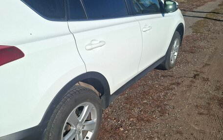 Toyota RAV4, 2013 год, 2 350 000 рублей, 4 фотография