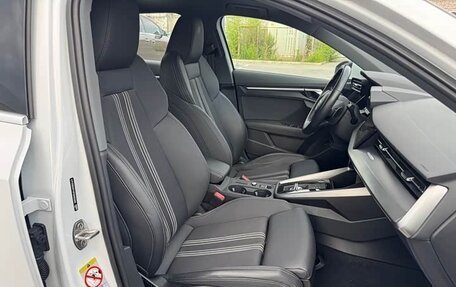 Audi A3, 2023 год, 2 050 000 рублей, 16 фотография