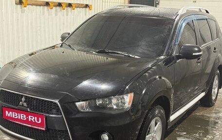 Mitsubishi Outlander III рестайлинг 3, 2010 год, 1 100 000 рублей, 1 фотография